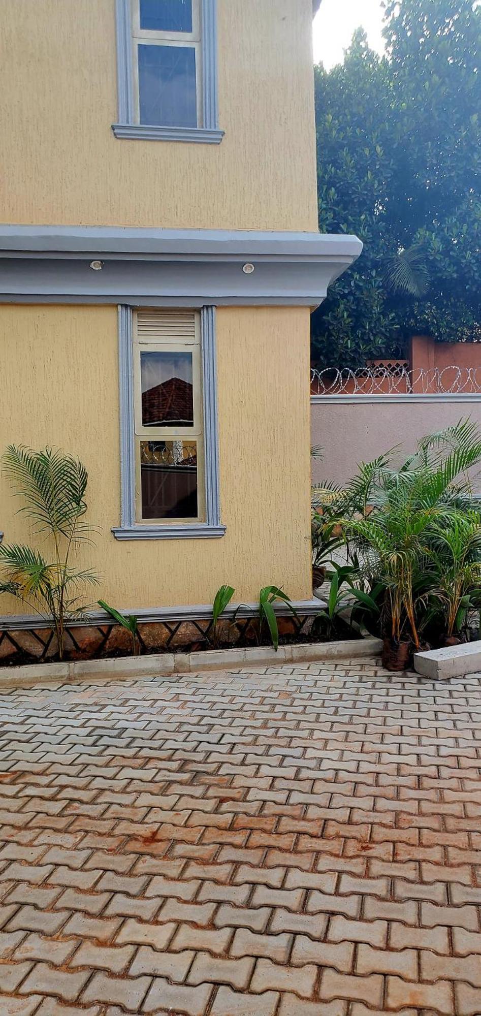 City Oasis With Free Wifi And Parking Namugongo Екстер'єр фото